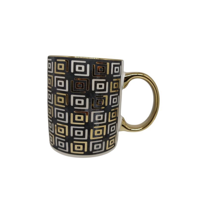 (اللون - شكل ( 3 ))