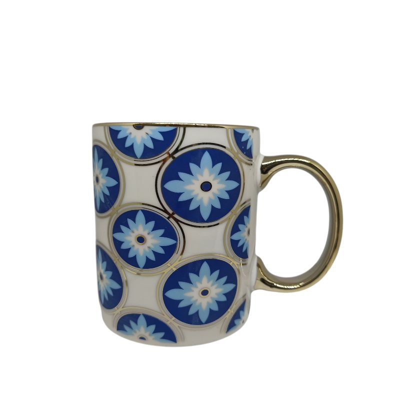 (اللون - شكل ( 2 ))