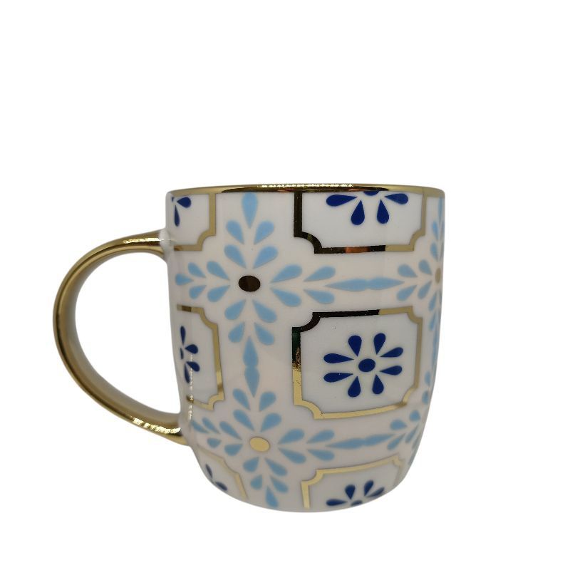 (اللون - شكل ( 2 ))